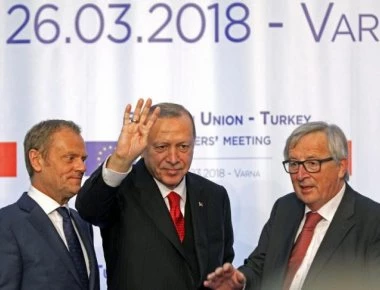 Ο Ρ.Τ.Ερντογάν πήγε στην Βάρνα χαιρέτησε σαν ισλαμιστής και απαίτησε σαν κύριος να πάρει άλλα 3 δισ. ευρώ!